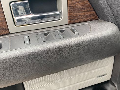 Used 2013 Ford F150 Lariat w/ Luxury Equipment Group image 11