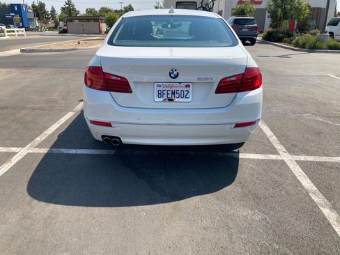 Used 2015 BMW 528i Sedan image 5