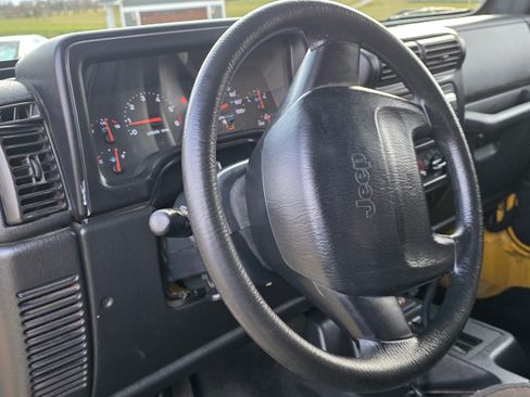 Used 2004 Jeep Wrangler X w/ Wheel Plus Group image 13