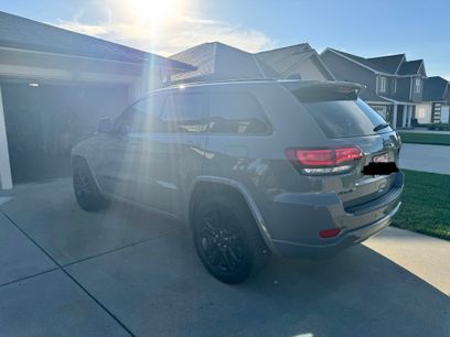 Used 2022 Jeep Grand Cherokee Laredo X
