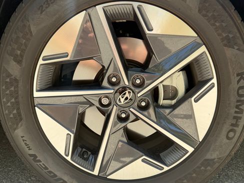 Used 2025 Hyundai Tucson SEL FWD image 20