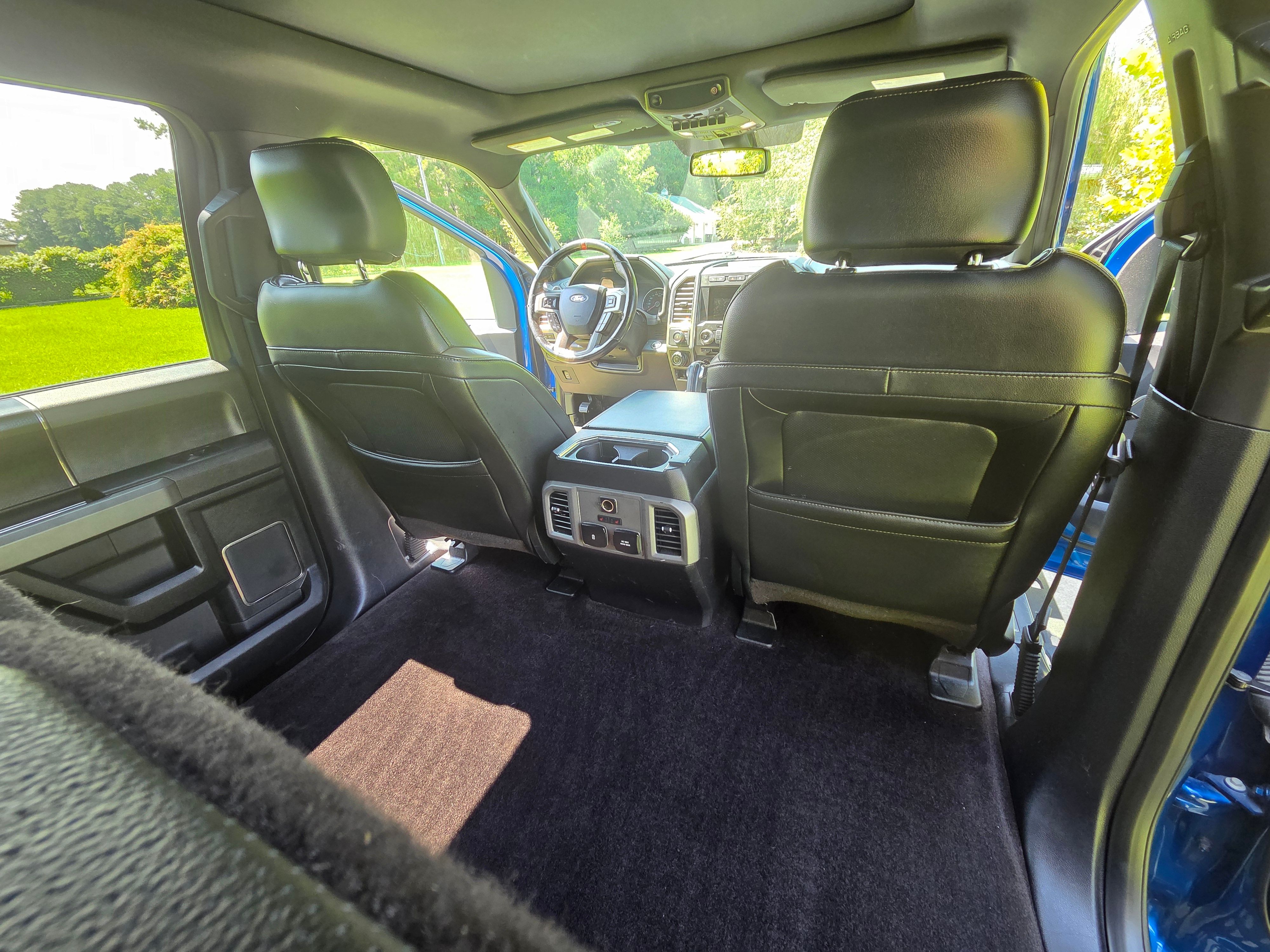 Used 2017 Ford F150 Raptor w/ Equipment Group 802A Luxury AWD/4WD image 22