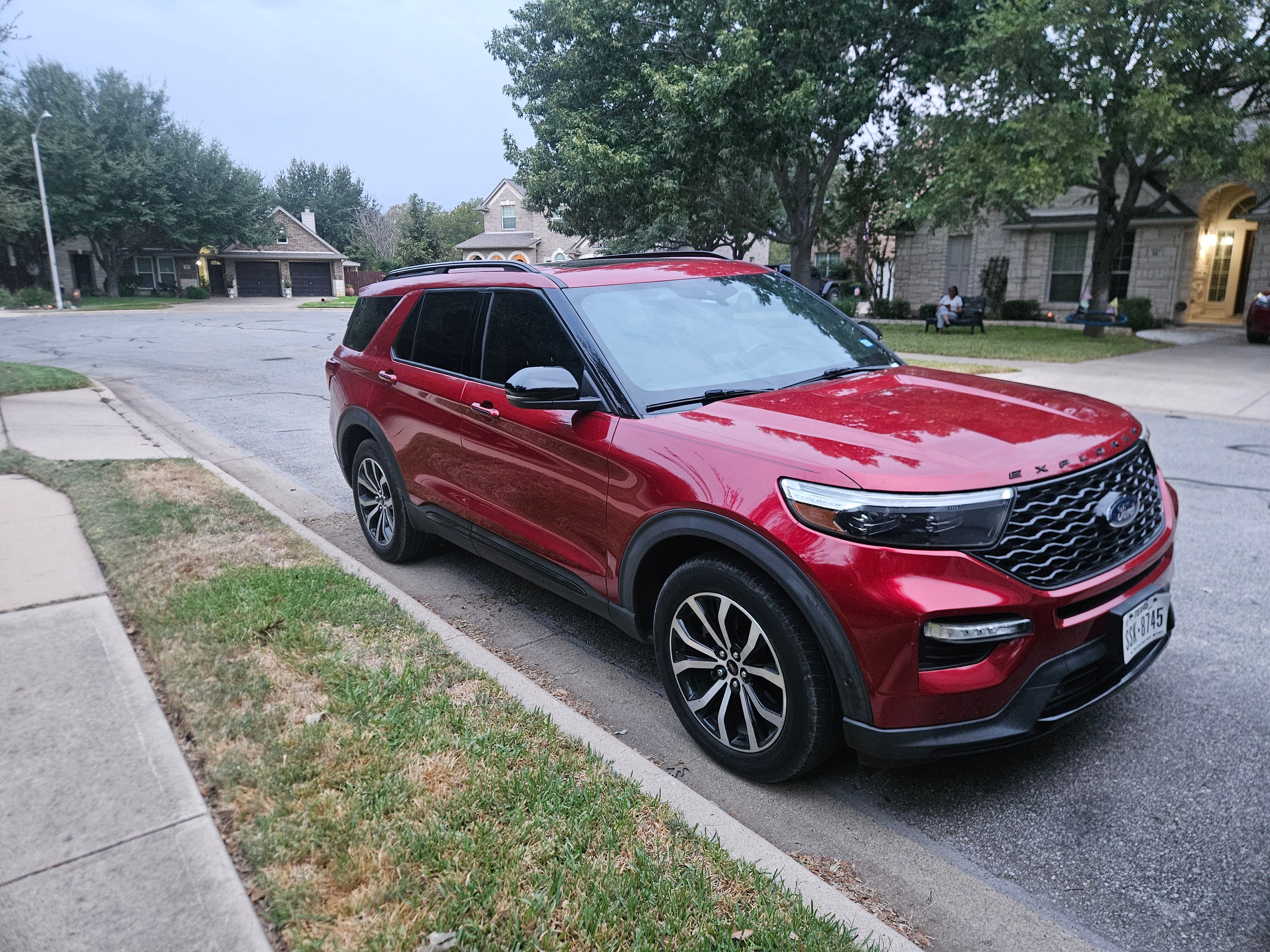 Used 2020 Ford Explorer ST w/ Premium Technology Package AWD/4WD image 1