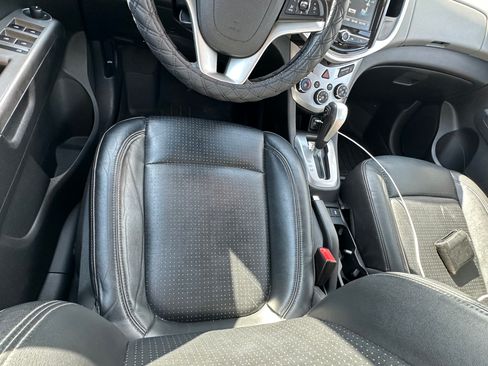 Used 2017 Chevrolet Sonic Premier image 13