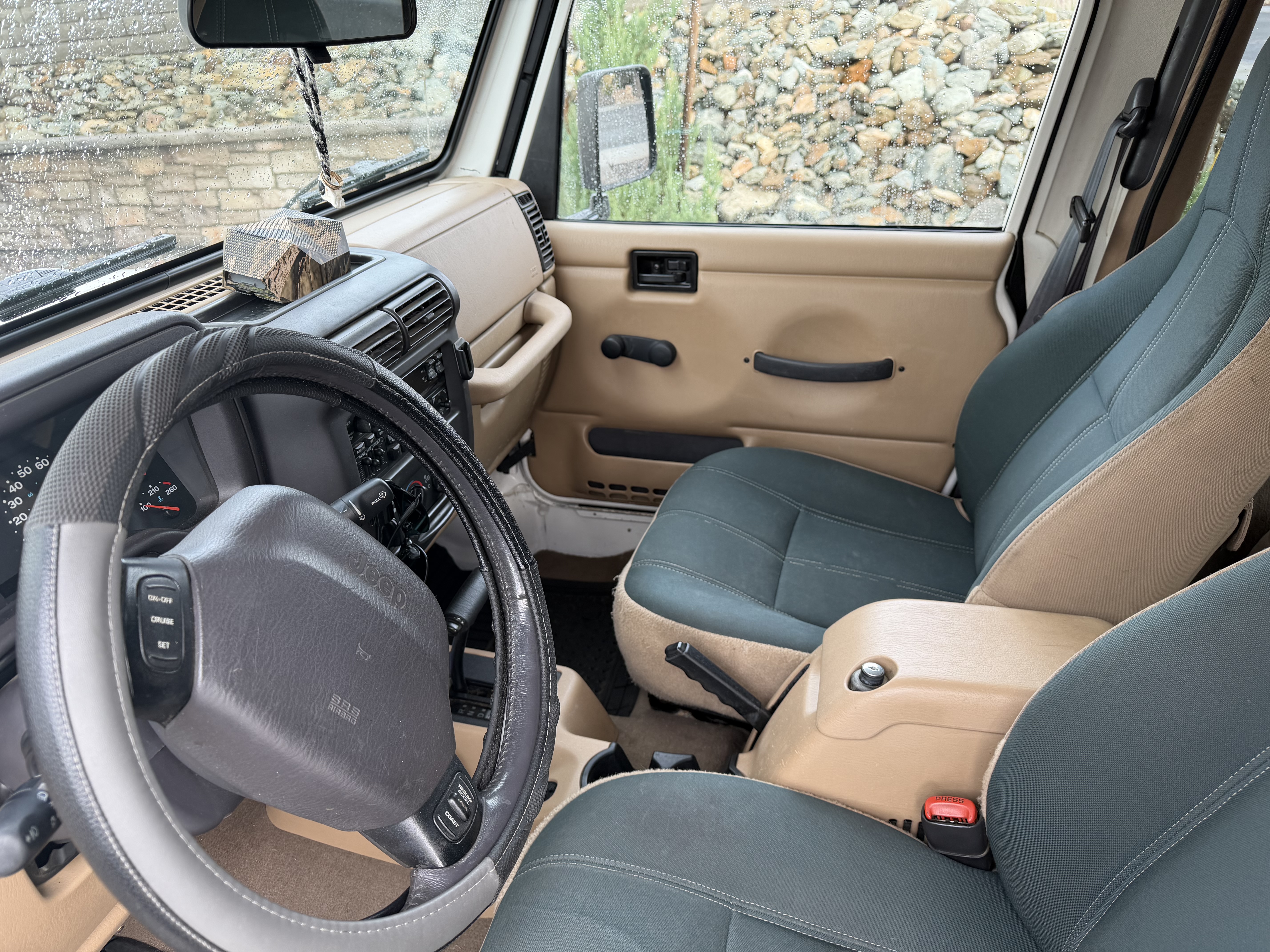 Used 2002 Jeep Wrangler Sahara AWD/4WD image 6