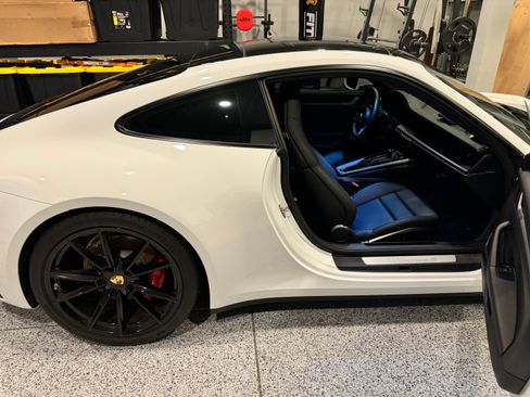 Used 2023 Porsche 911 Carrera S w/ Sport Package RWD image 4