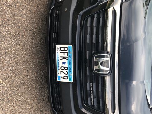 Used 2019 Honda Ridgeline Black Edition image 2