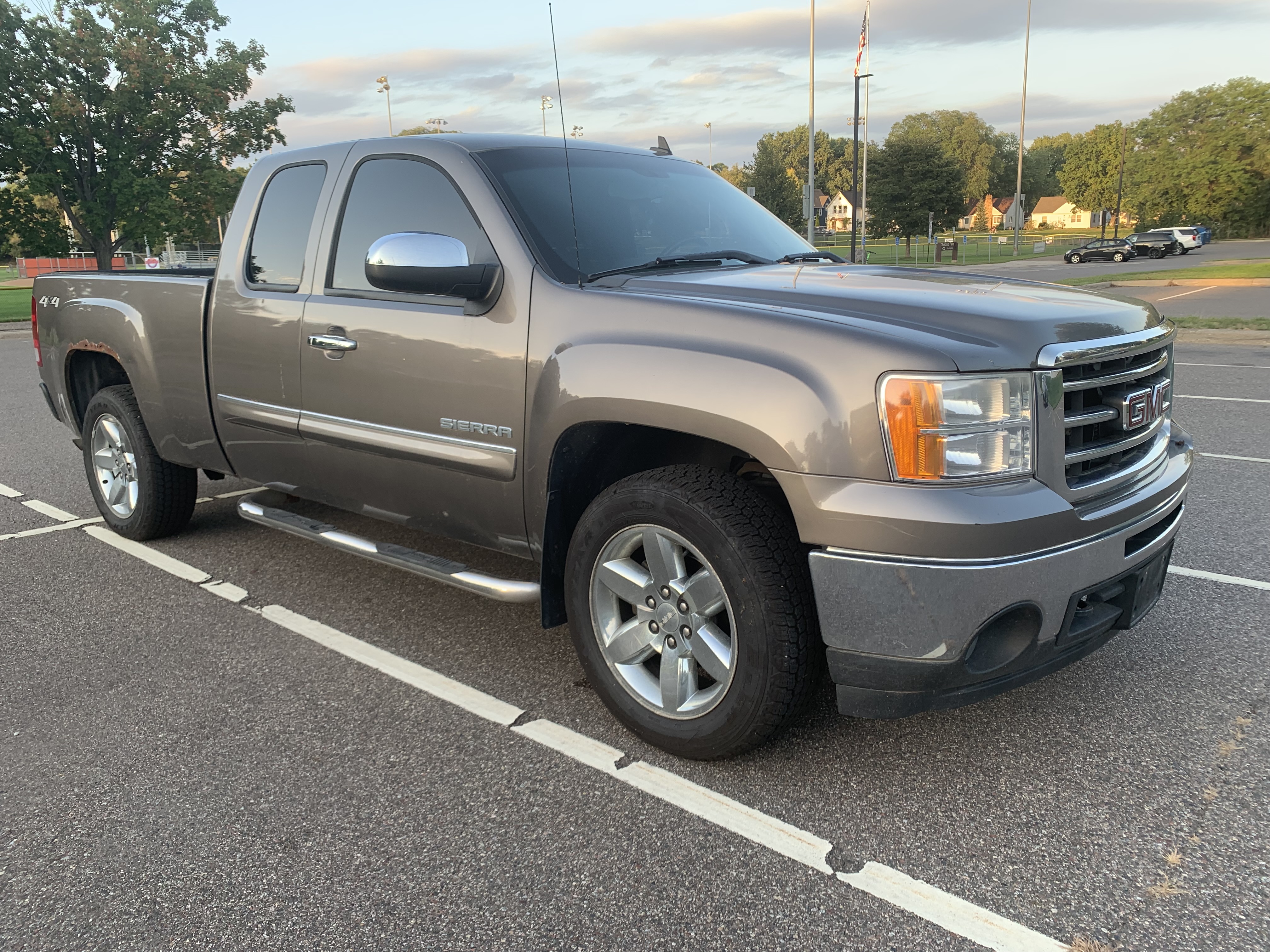 Used 2012 GMC Sierra 1500 SLE AWD/4WD image 5
