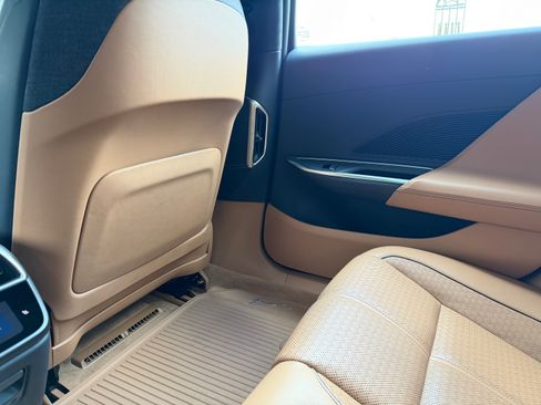 Used 2022 Lucid Air Grand Touring image 18