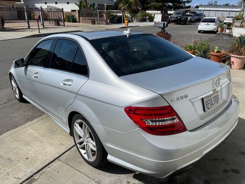 Used 2012 Mercedes-Benz C 250 Sedan image 5