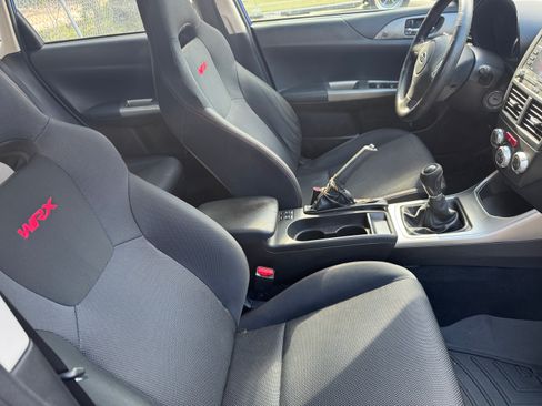 Used 2010 Subaru Impreza WRX Premium image 11