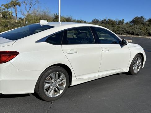 Used 2020 Honda Accord LX image 2