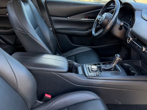 Used 2021 MAZDA CX-30 FWD 2.5 S w/ Select Package image 6
