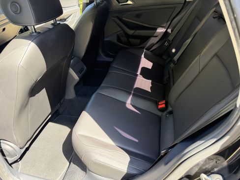 Used 2020 Volkswagen Jetta SEL FWD image 17
