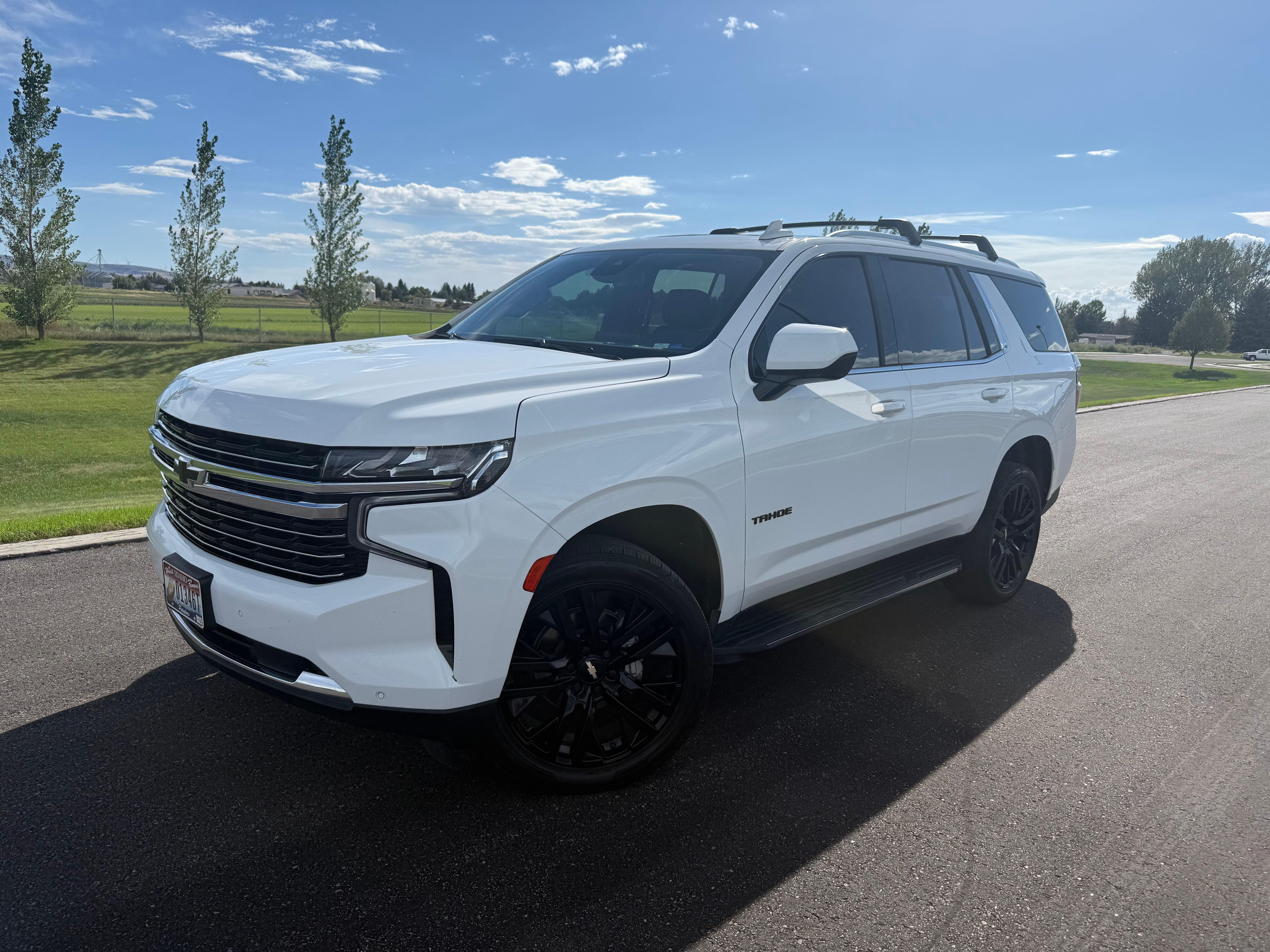 Used 2023 Chevrolet Tahoe LT AWD/4WD image 2