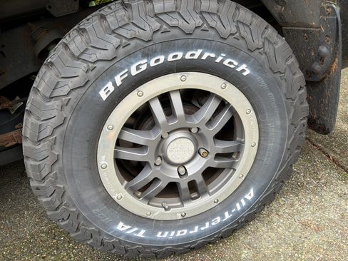 Used 2010 Toyota Tundra 4x4 Double Cab image 31