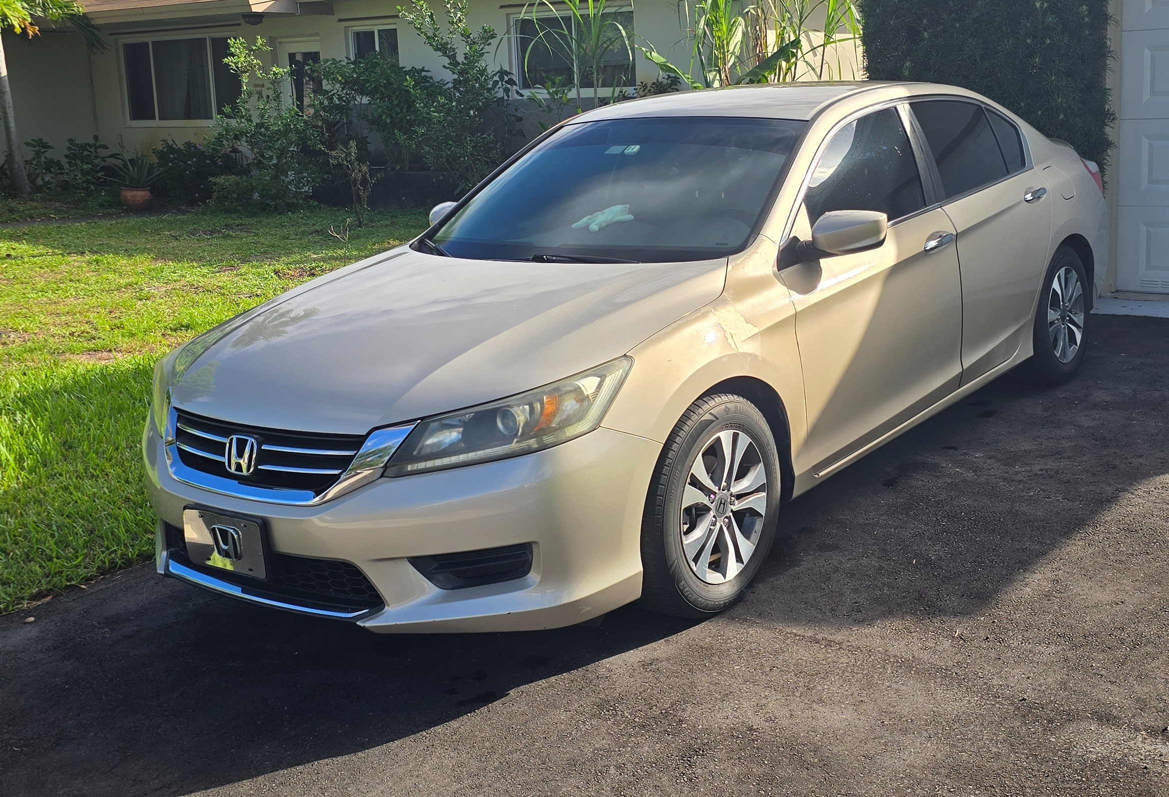 Used 2013 Honda Accord LX image 1