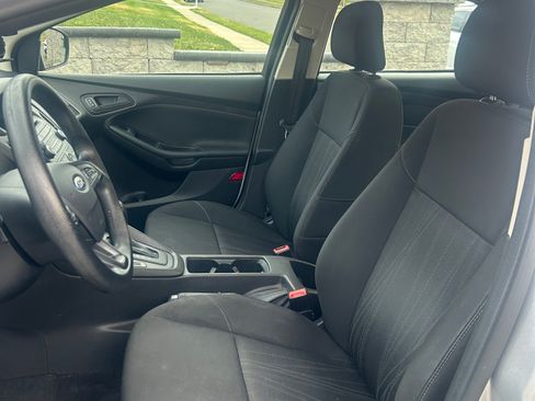 Used 2017 Ford Focus S image 11