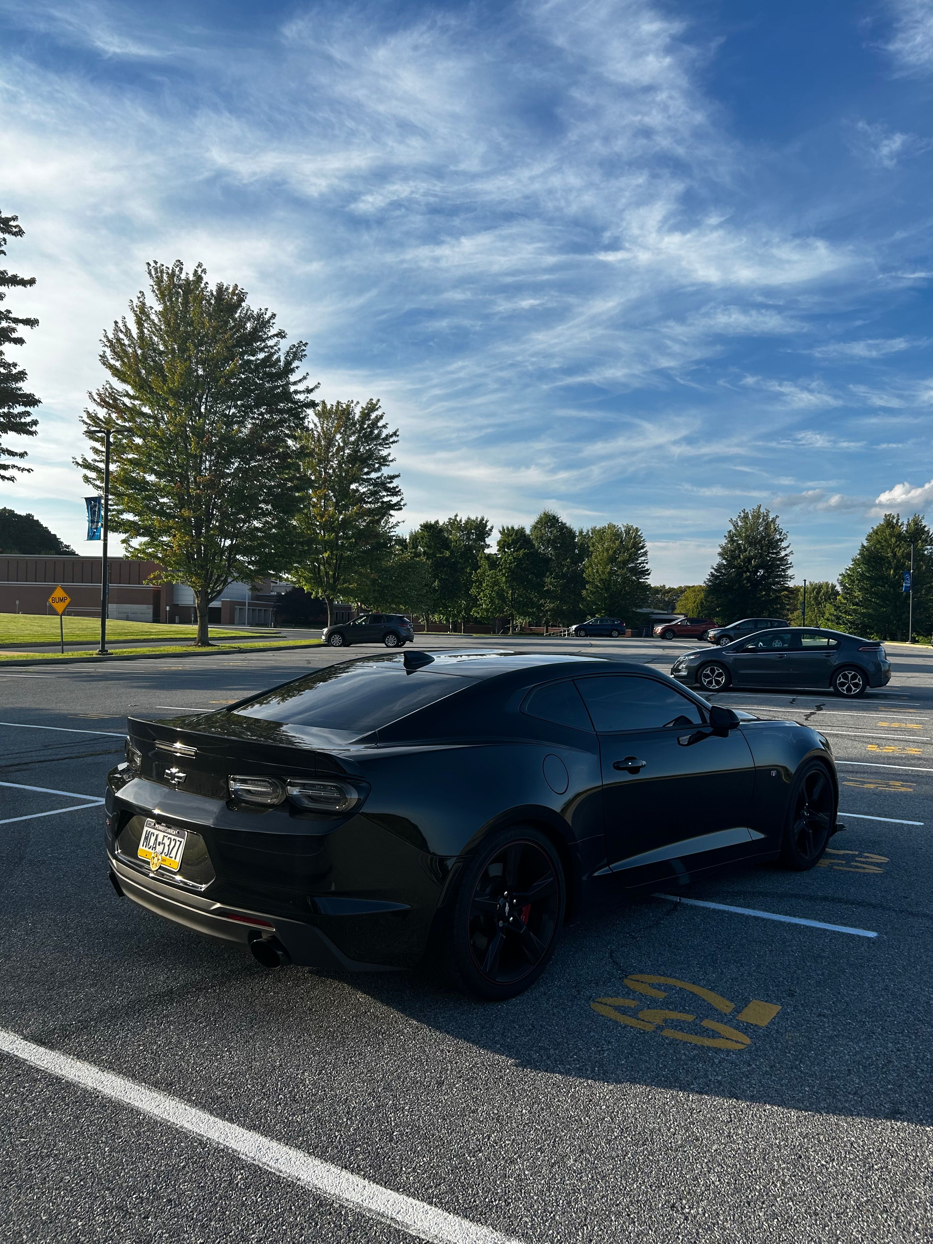 Used 2022 Chevrolet Camaro SS RWD image 9