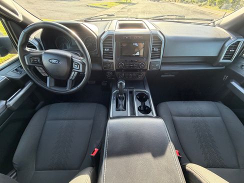 Used 2019 Ford F150 XLT w/ Equipment Group 302A Luxury AWD/4WD image 9