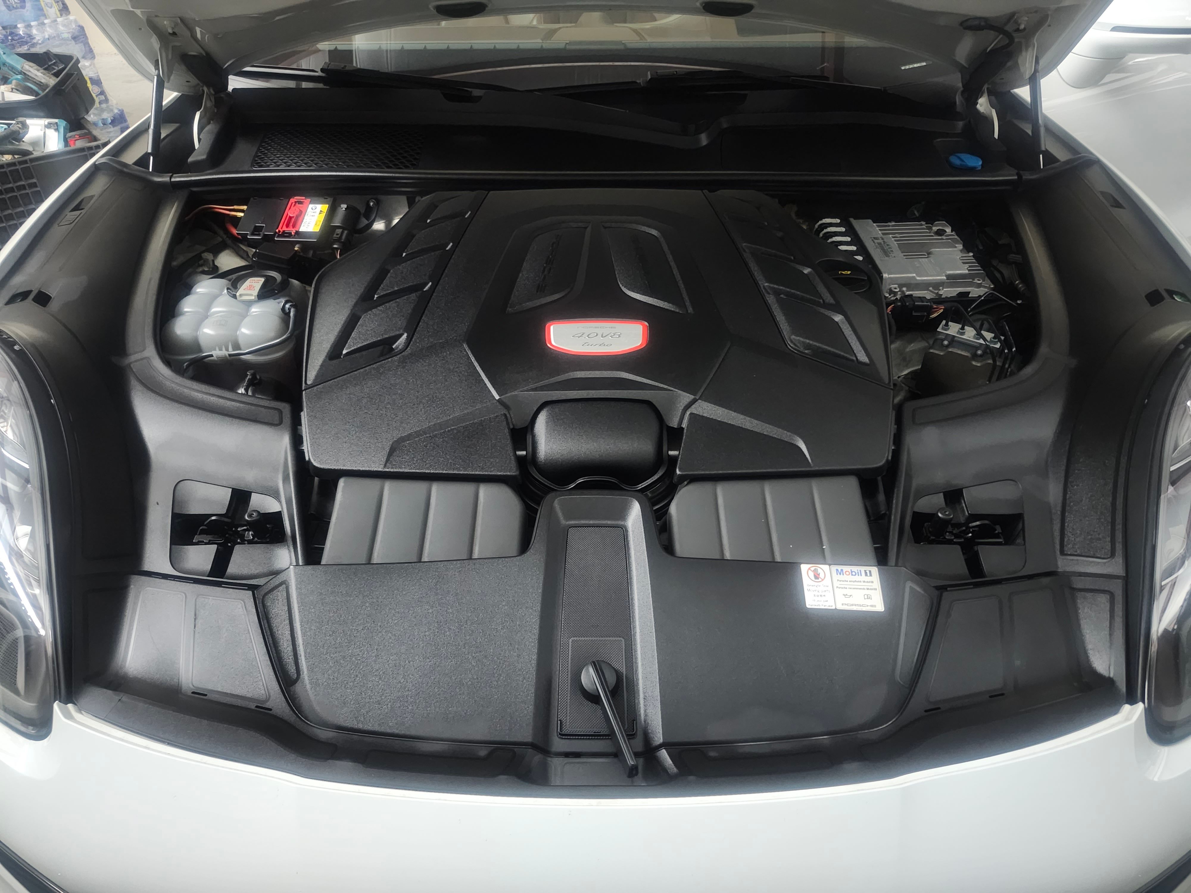 Used 2021 Porsche Cayenne Turbo AWD/4WD image 20