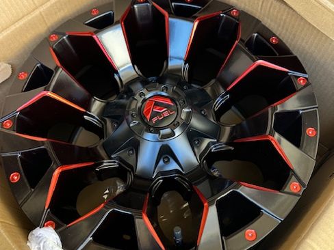 Used 2024 Jeep Wrangler Unlimited Sport image 9