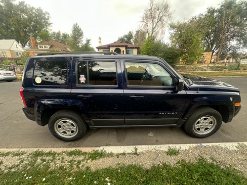 Used 2016 Jeep Patriot Sport w/ Power Value Group image 5