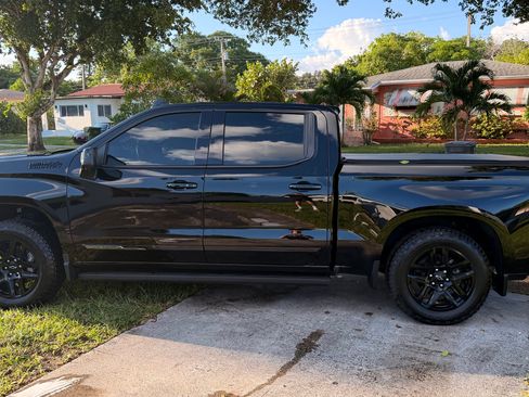 Used 2024 Chevrolet Silverado 1500 High Country w/ Midnight Edition image 10