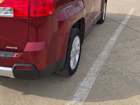 Used 2011 GMC Terrain SLT image 5