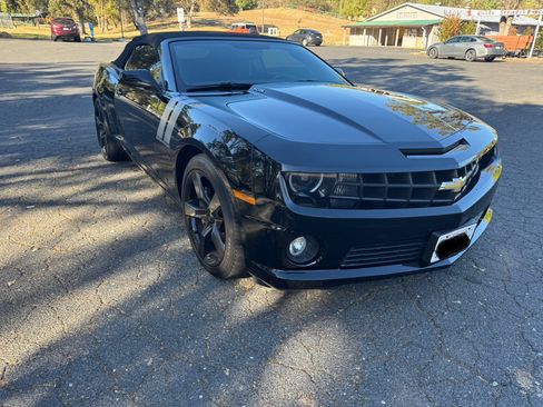 Used 2011 Chevrolet Camaro SS w/ RS Package image 11
