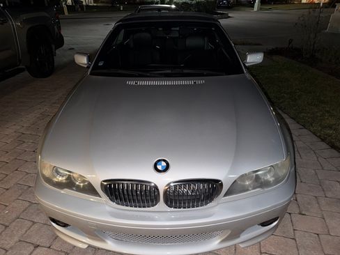 Used 2005 BMW 330Ci Convertible image 2