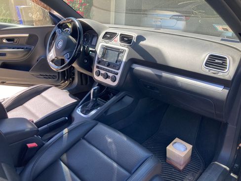 Used 2016 Volkswagen Eos Komfort image 5