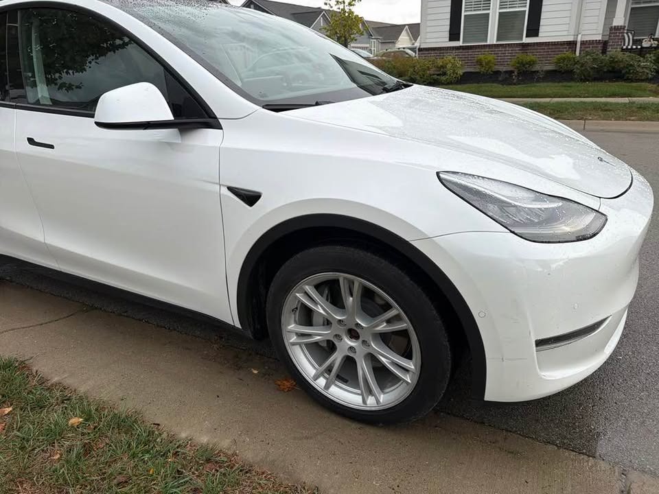 Used 2021 Tesla Model Y Long Range AWD/4WD image 6