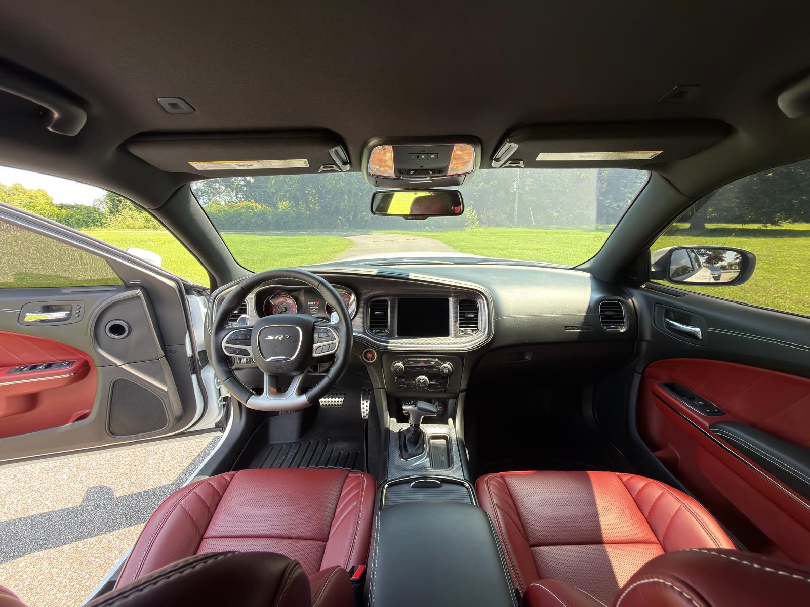Used 2022 Dodge Charger SRT Hellcat w/ Harman/Kardon Audio Group RWD image 23
