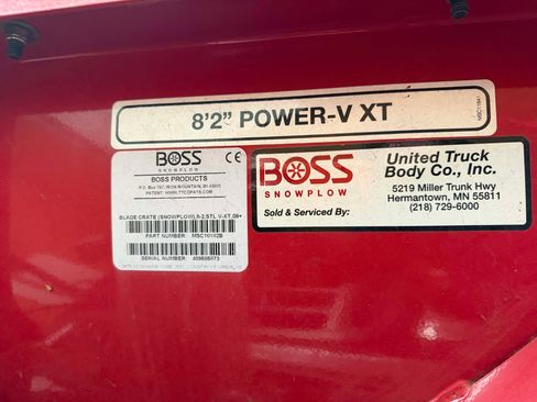 Used 2004 Ford F350 XLT image 11