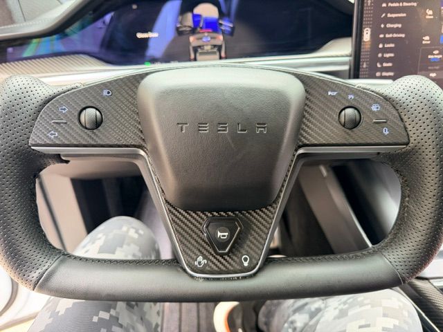Used 2022 Tesla Model X Plaid AWD/4WD image 18