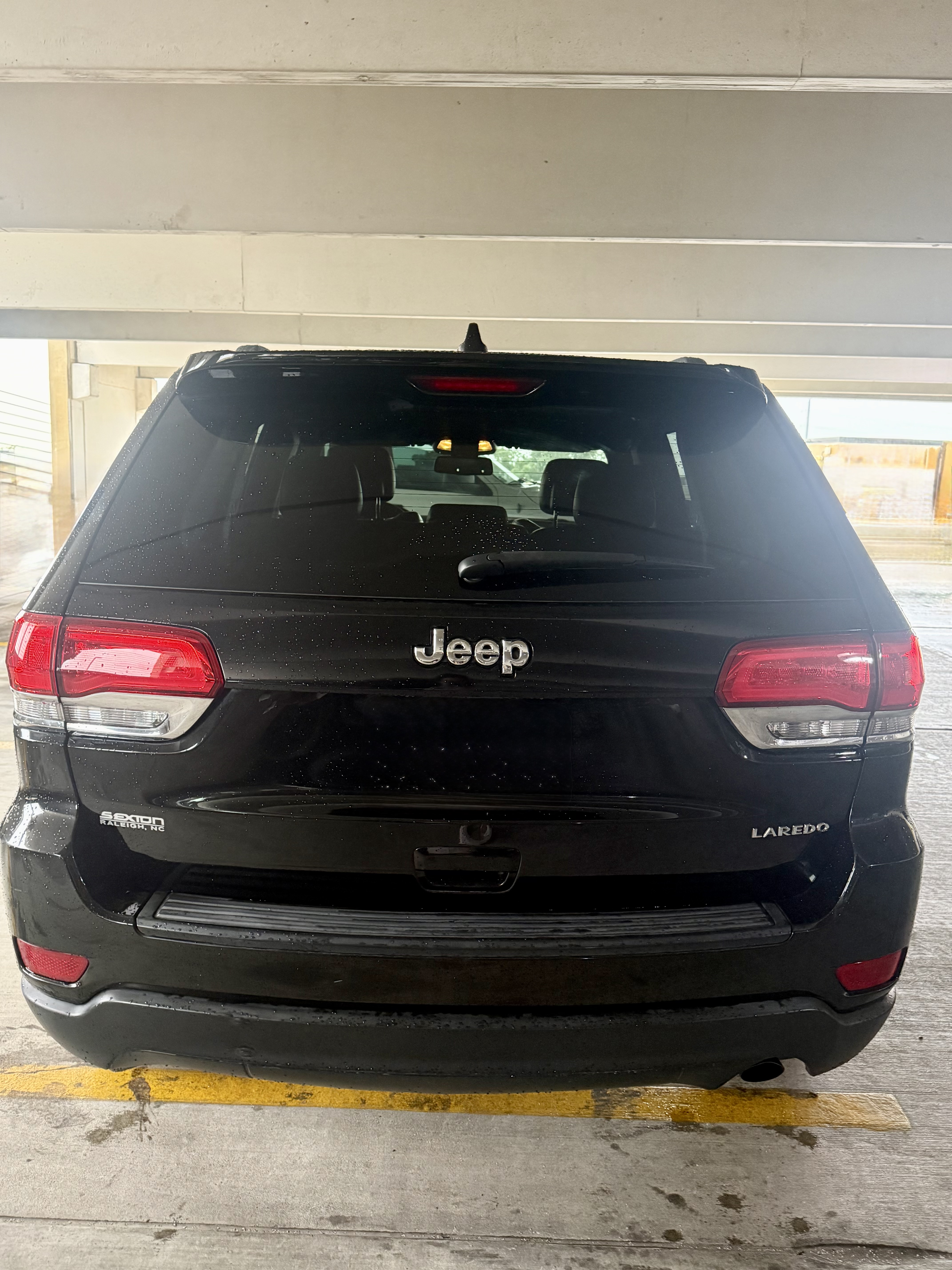 Used 2015 Jeep Grand Cherokee Laredo w/ Quick Order Package 23E RWD image 5