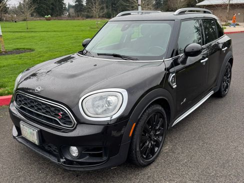 Used 2019 MINI Cooper Countryman S image 1