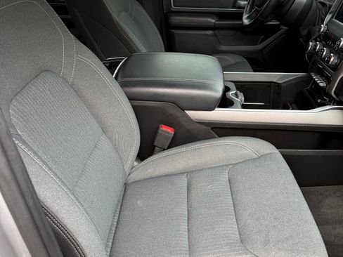 Used 2021 RAM 1500 Big Horn image 5