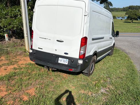 Used 2016 Ford Transit 150 148 Medium Roof RWD image 4