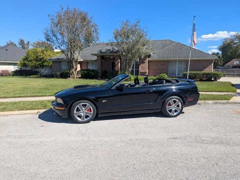 Used 2008 Ford Mustang GT image 4