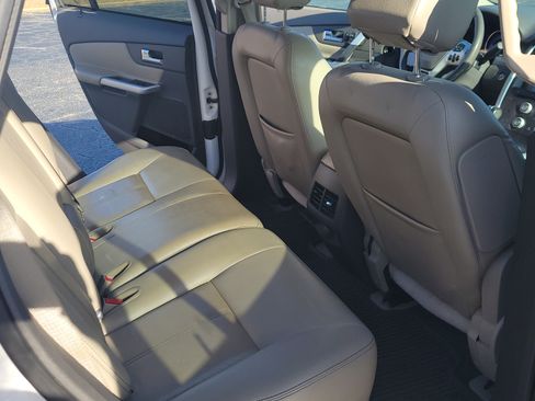 Used 2013 Ford Edge SEL image 26