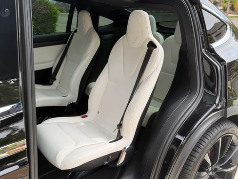 Used 2021 Tesla Model X Performance AWD/4WD image 8
