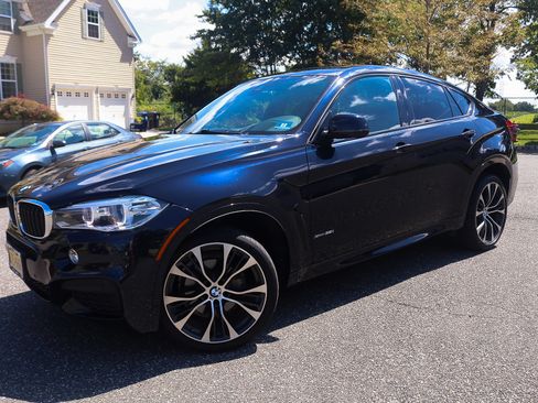 Used 2018 BMW X6 xDrive35i w/ M Sport Package AWD/4WD image 19