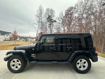 Used 2014 Jeep Wrangler Unlimited Sahara w/ Connectivity Group