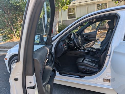 Used 2014 BMW 335i 335i Sedan 4D image 6