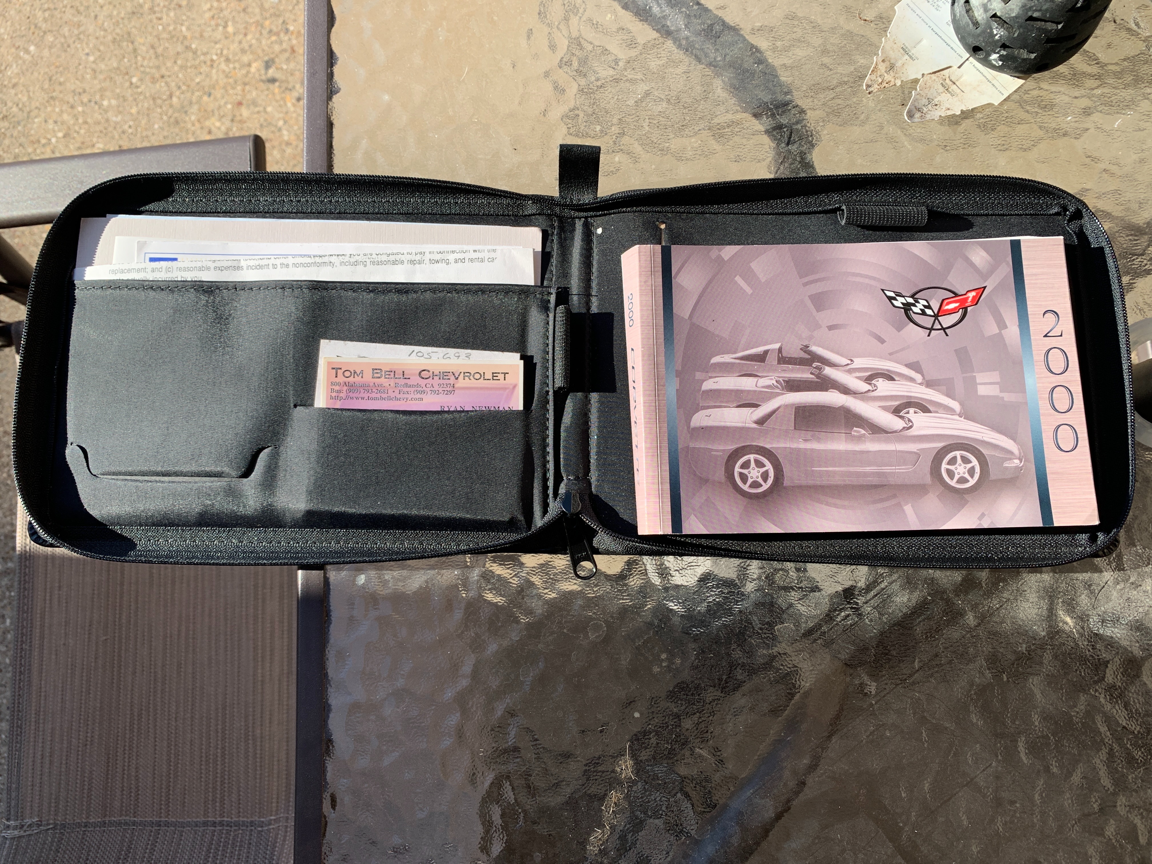 Used 2000 Chevrolet Corvette Convertible w/ Memory Pkg RWD image 27