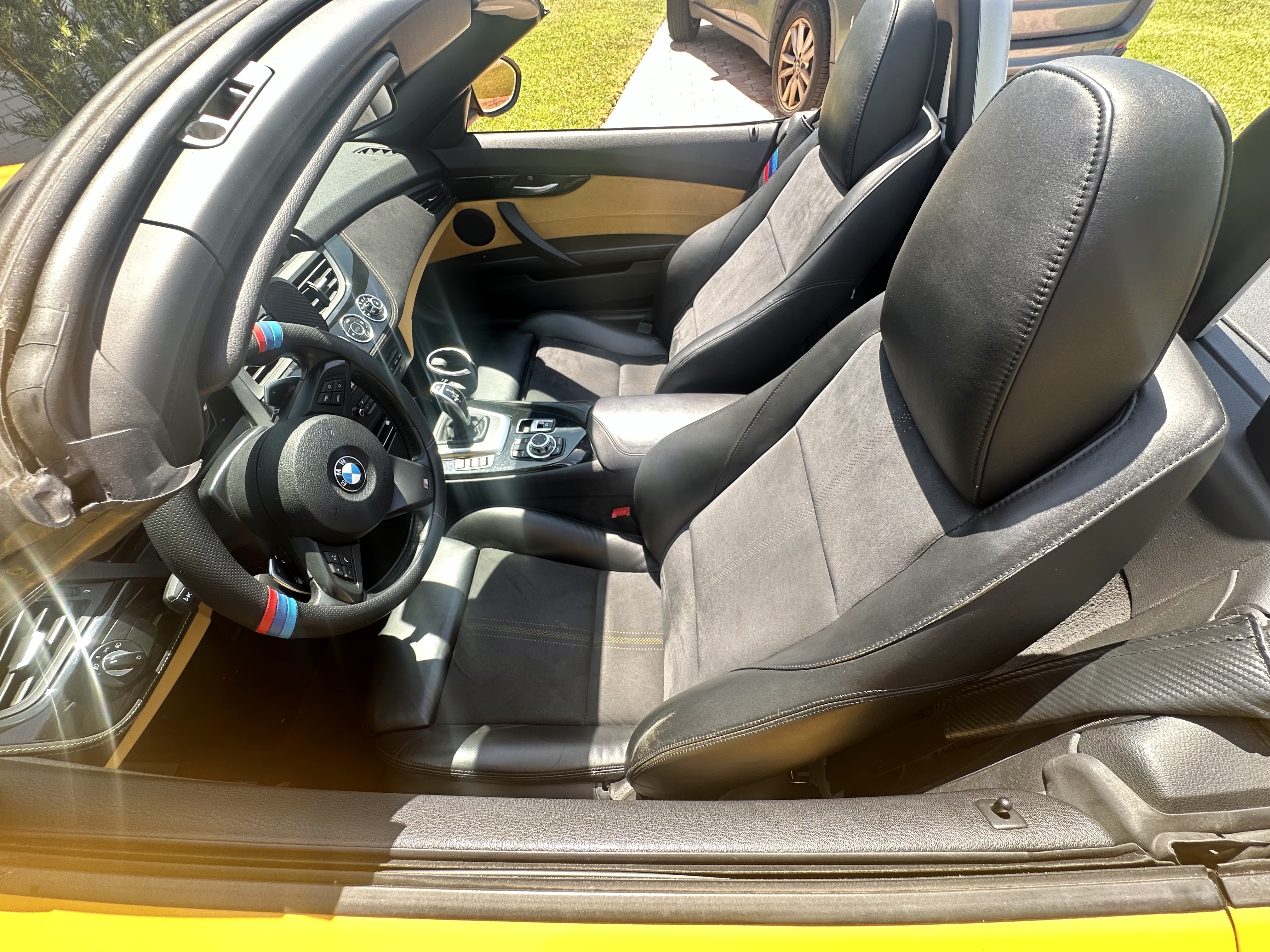 Used 2012 BMW Z4 sDrive28i RWD image 14