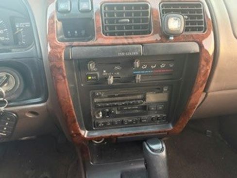 Used 1997 Toyota 4Runner Limited AWD/4WD image 22