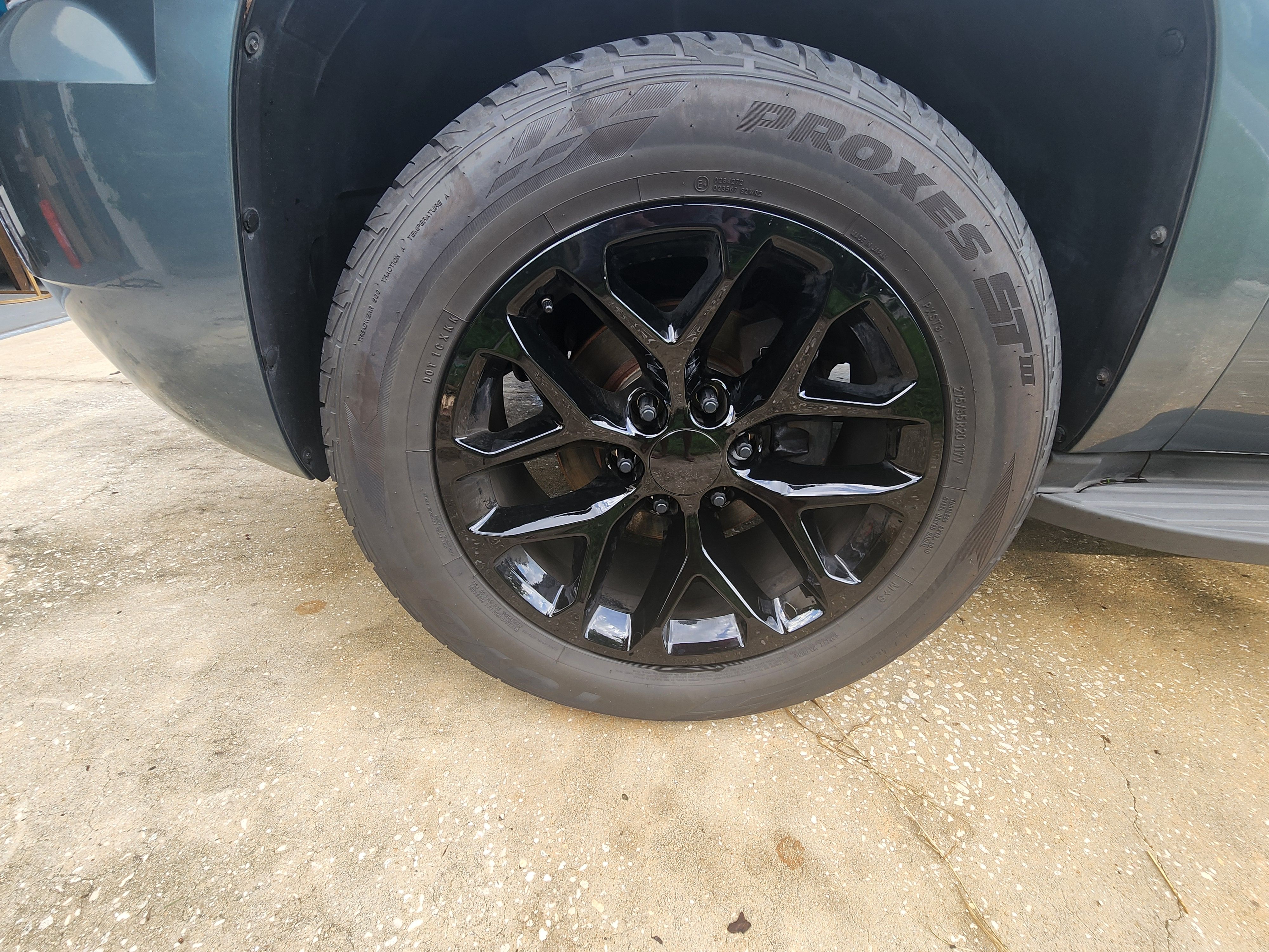 Used 2010 Chevrolet Tahoe LS w/ Interior Plus Package RWD image 19